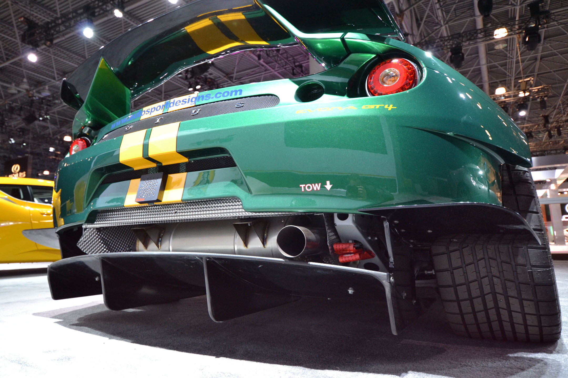 Lotus-NY-Auto-2011-3-1-1.jpg